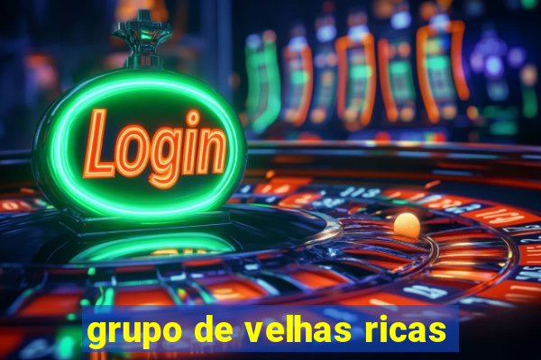 grupo de velhas ricas